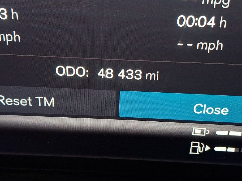 Used 2023 Volvo XC60 T8 Plus image 16