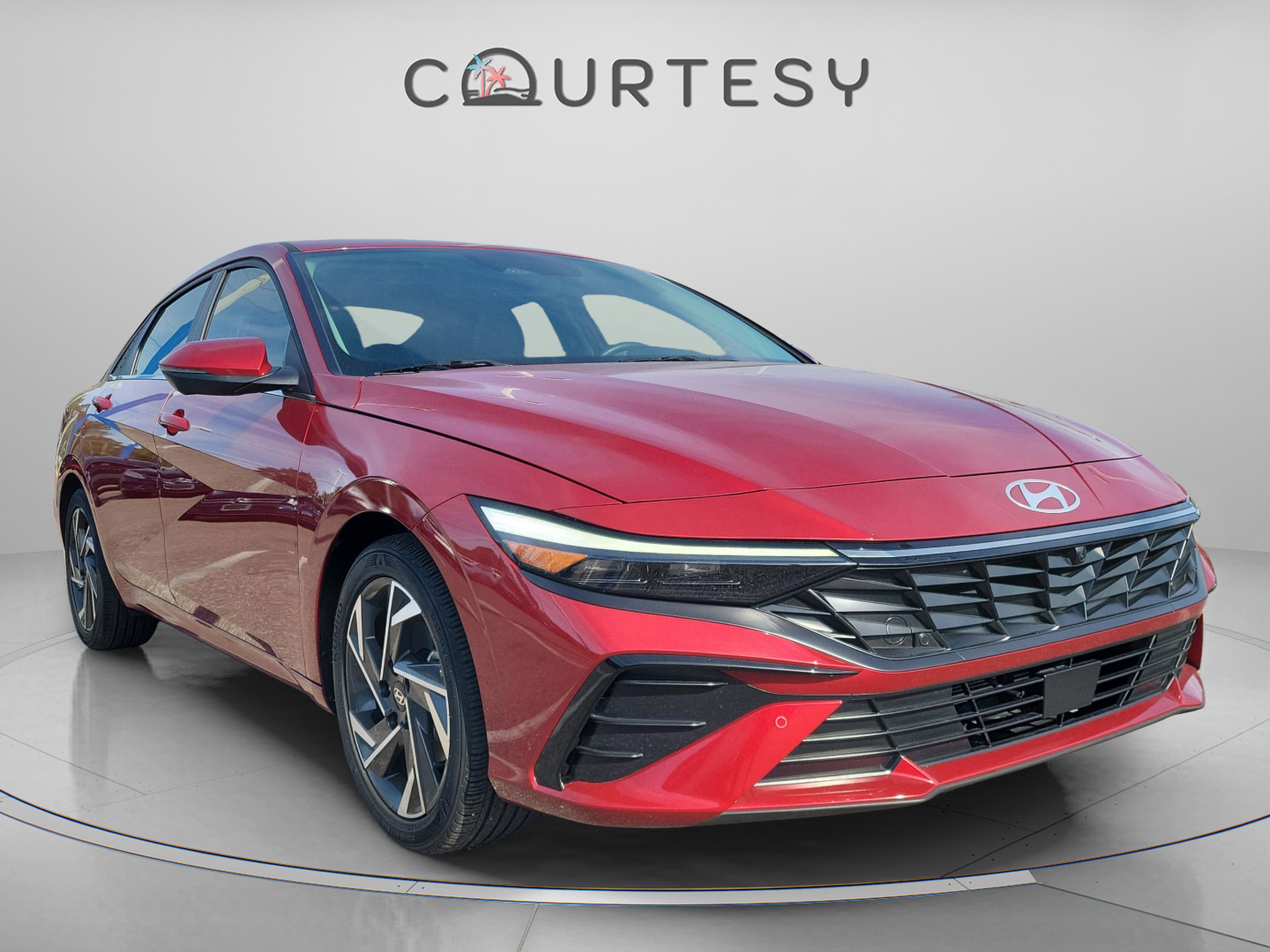 Certified 2024 Hyundai Elantra Limited image 4