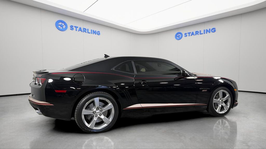 Used 2010 Chevrolet Camaro SS w/ RS Package RWD image 10