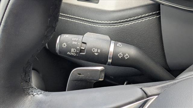 Used 2024 Jaguar F-PACE R-Dynamic S image 16