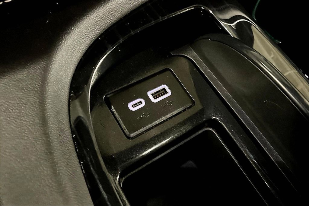 Certified 2024 Cadillac Escalade ESV Sport w/ Touring Package image 16