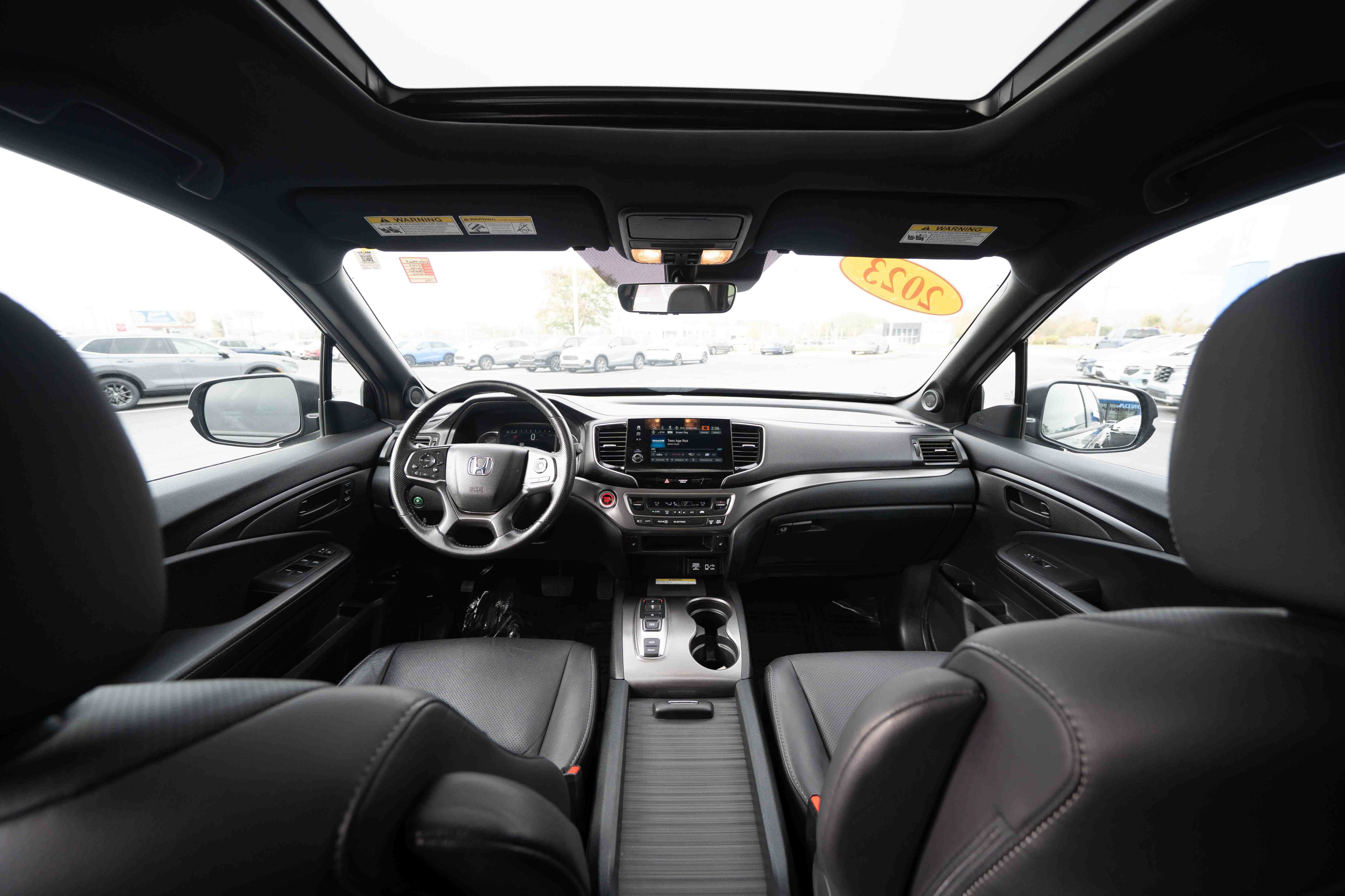 Used 2023 Honda Passport EX-L image 19