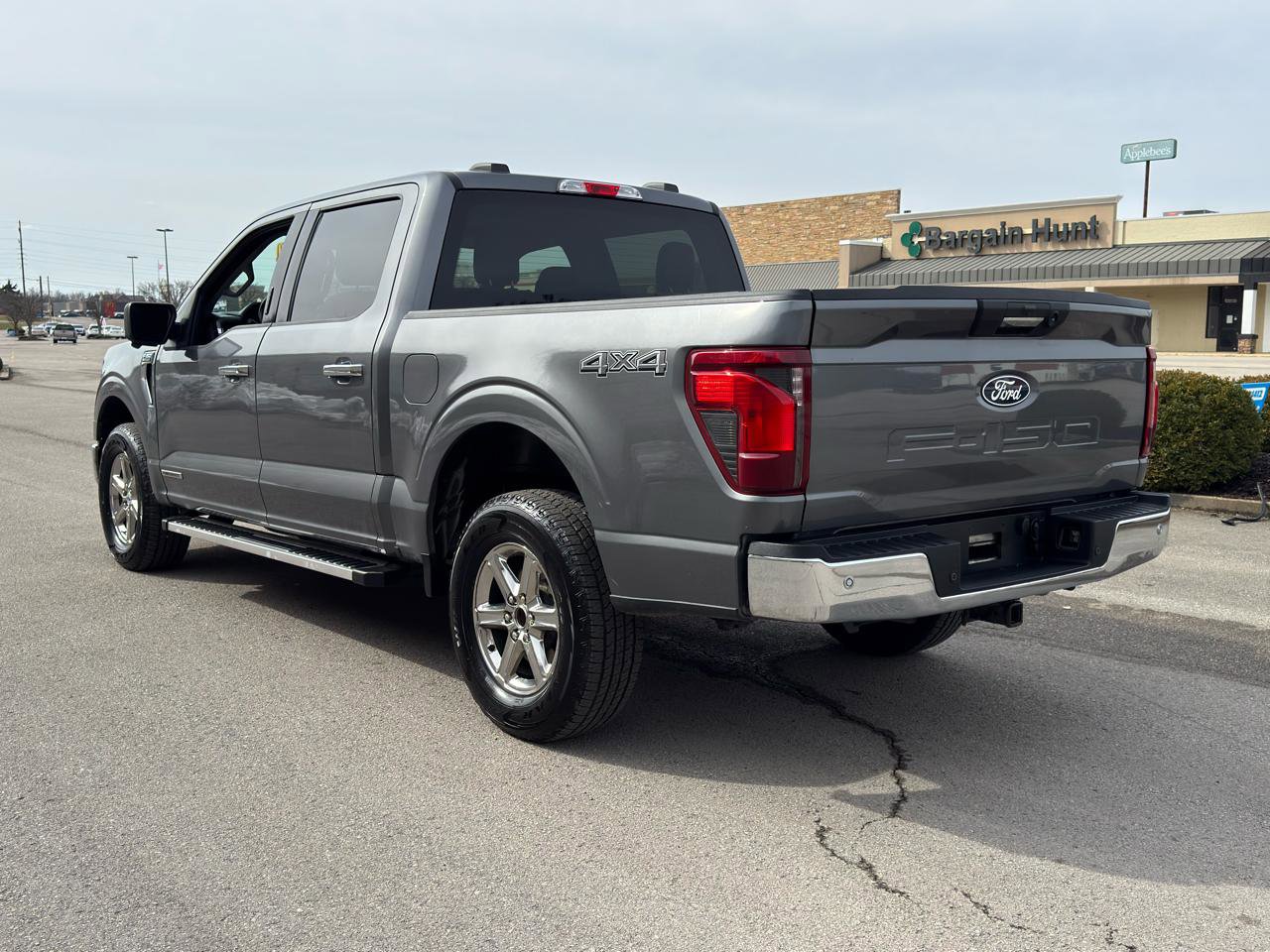 Used 2024 Ford F150 XLT w/ Mobile Office Package image 7