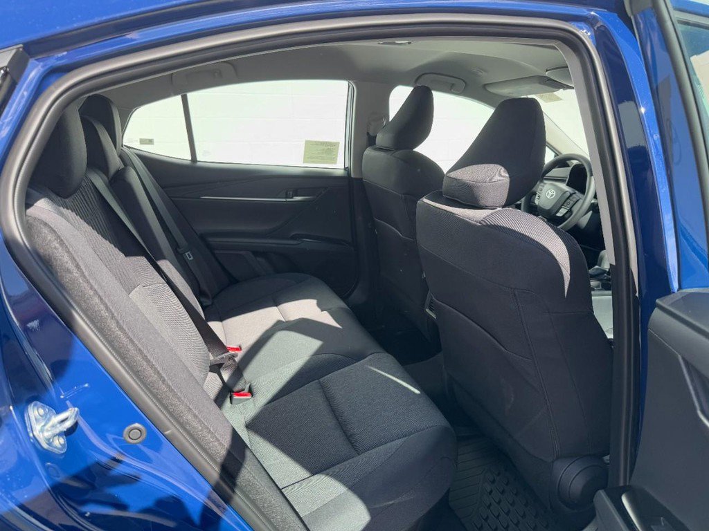 New 2026 Toyota Camry Hybrid image 5