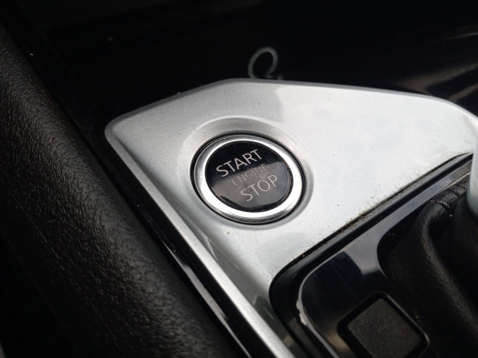 Used 2024 Nissan Altima 2.5 SV image 22