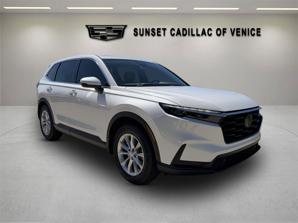 New 2026 Cadillac Optiq Luxury 1 RWD image 1