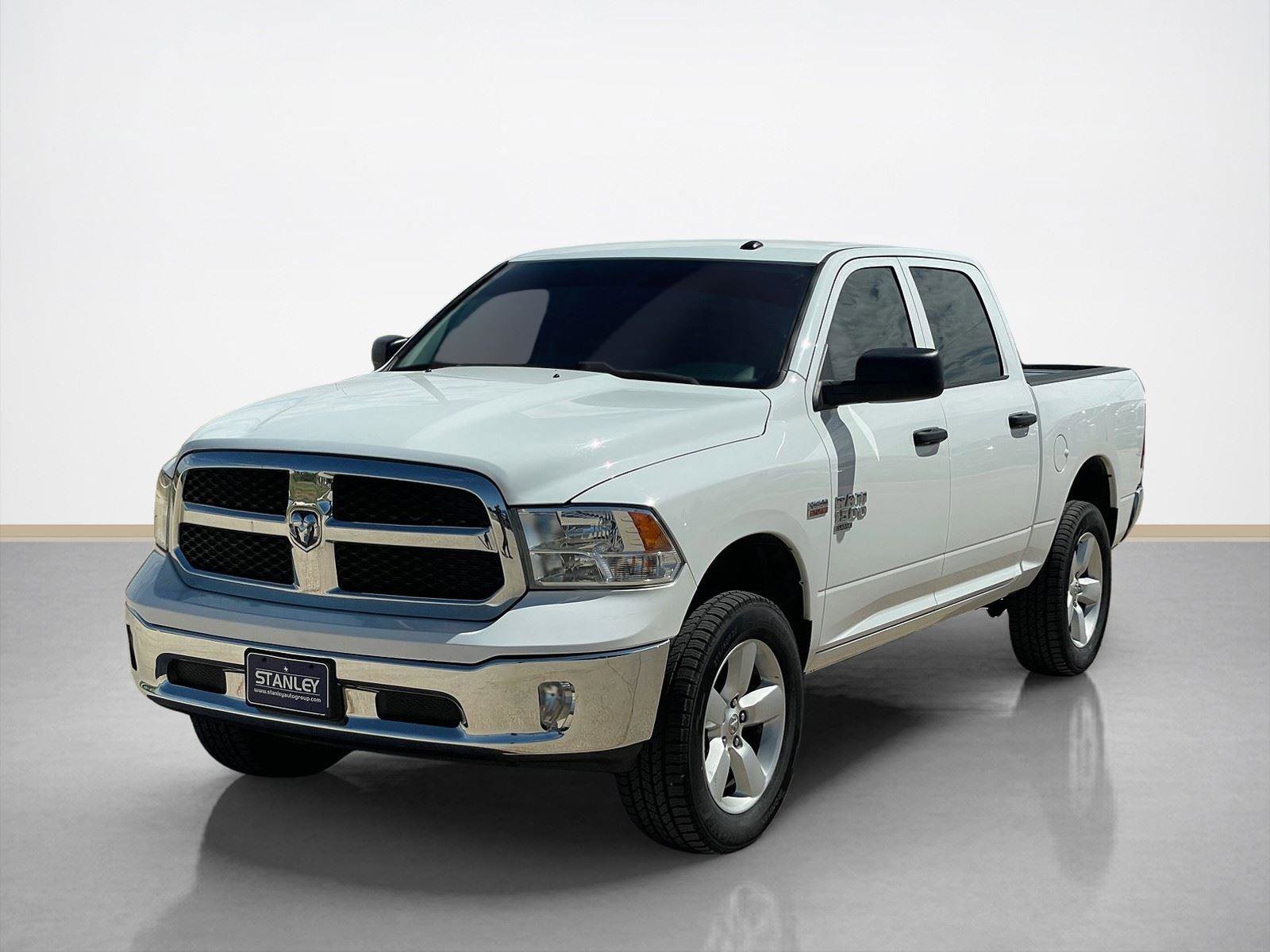 Used 2022 RAM 1500 Tradesman w/ Tradesman SXT Package AWD/4WD image 3