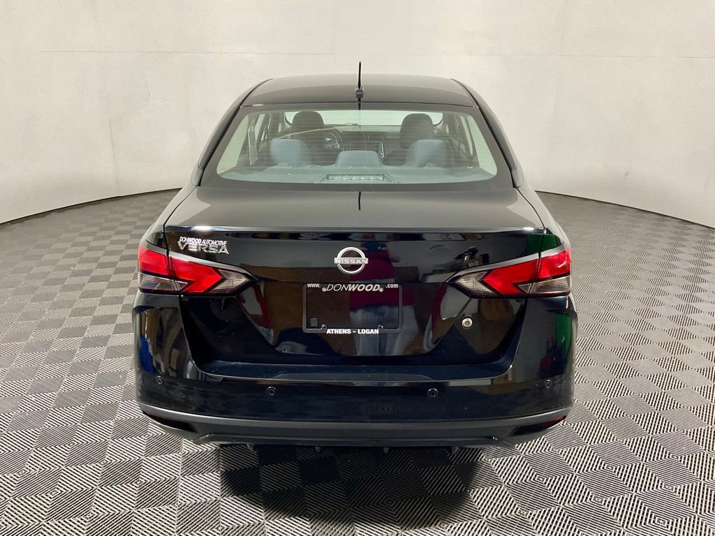 Used 2023 Nissan Versa S w/ Trunk Package FWD image 13