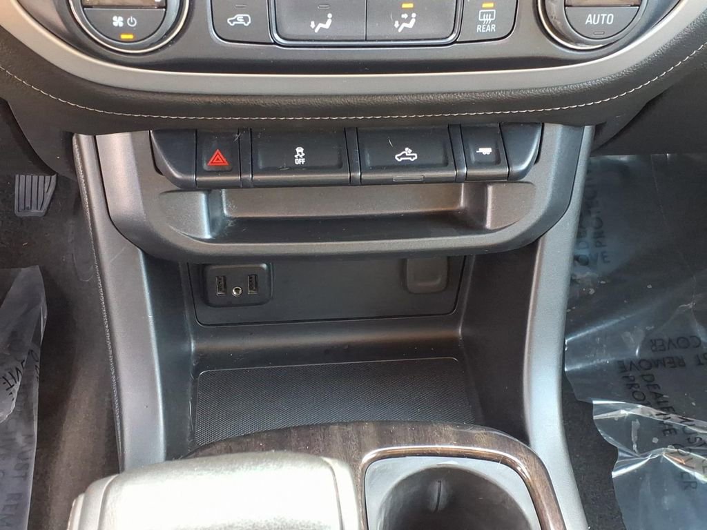 Used 2020 GMC Canyon SLE w/ Elevation Edition image 14