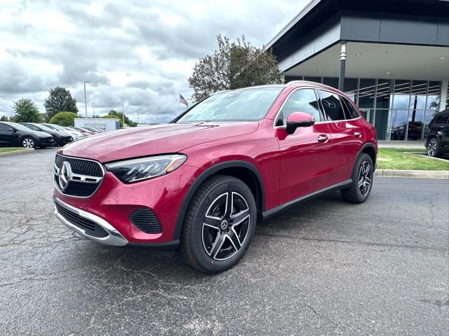 Certified 2026 Mercedes-Benz GLC 300 4MATIC image 4