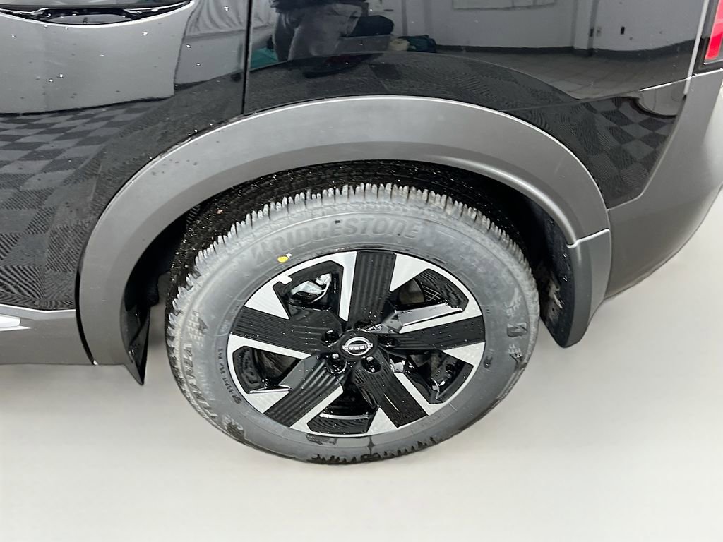 New 2026 Nissan Kicks SV w/ SV Premium Package image 25