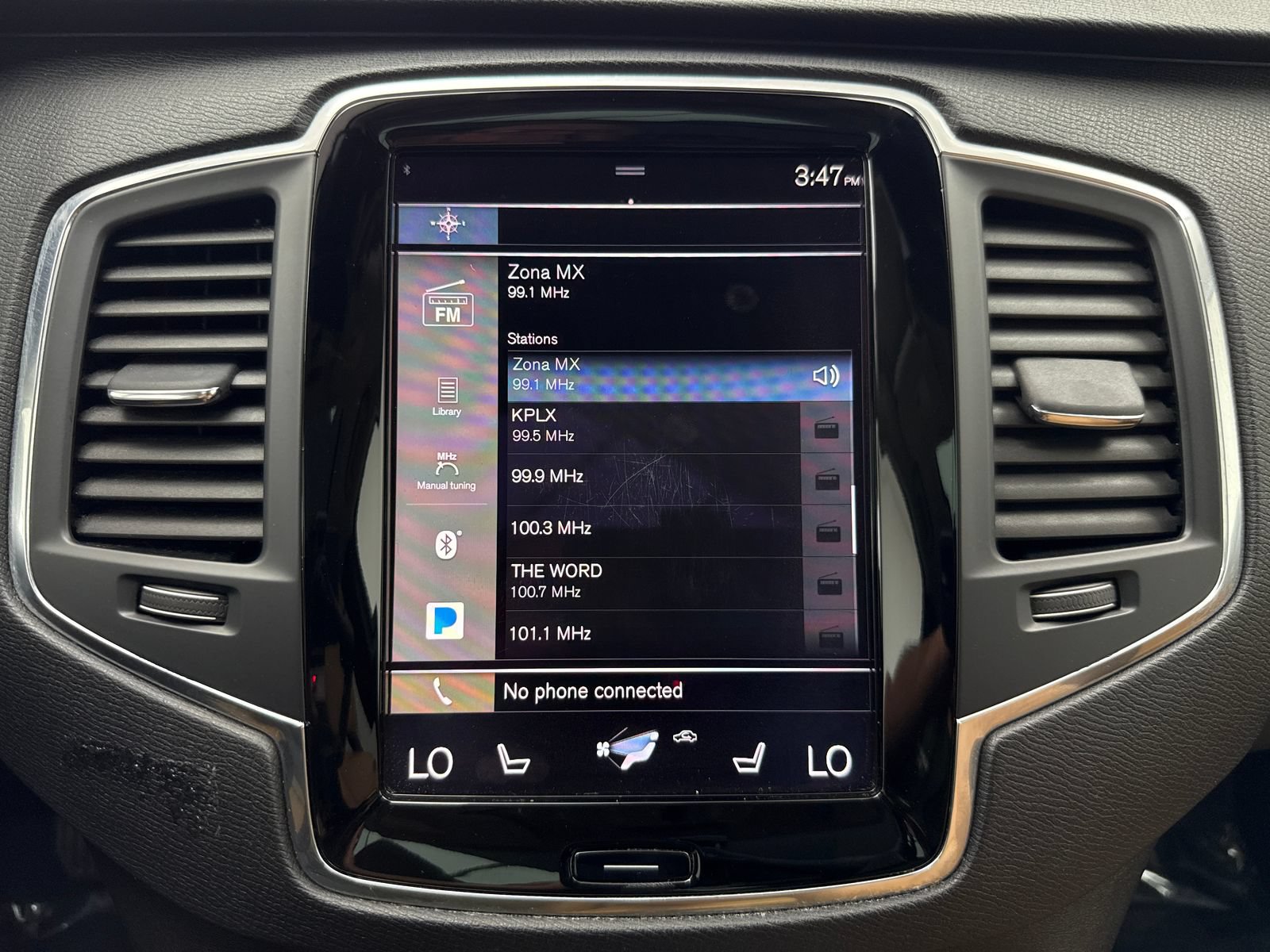 Used 2016 Volvo XC90 T6 Momentum w/ Protection Package Plus AWD/4WD image 27