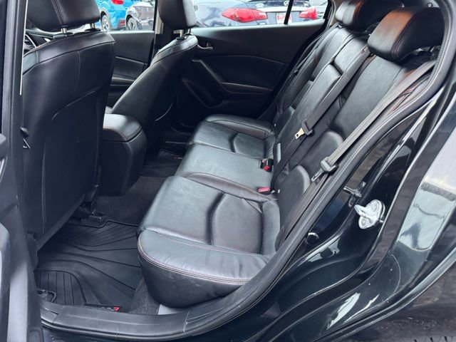 Used 2015 MAZDA MAZDA3 i Grand Touring image 19