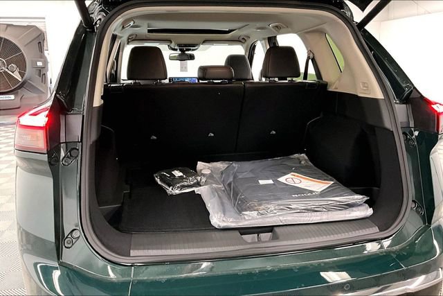 New 2026 Nissan Rogue Platinum image 43