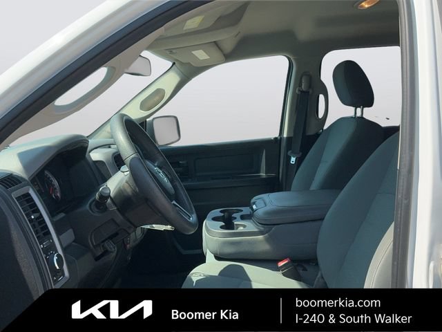 Used 2020 RAM 1500 Tradesman w/ Chrome Plus Package RWD image 17