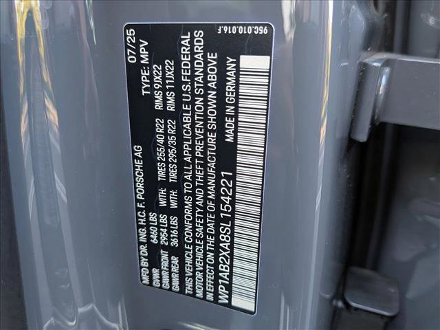 New 2025 Porsche Macan 4S Electric image 29