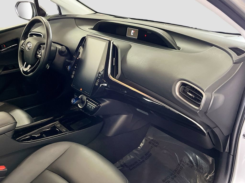 Used 2021 Toyota Prius Prime Limited w/ Carpet Mat Package (TMS) image 28