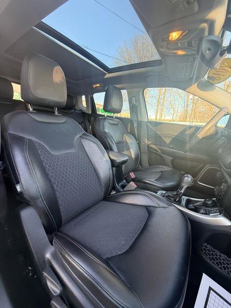 Used 2018 Jeep Compass Latitude w/ Popular Equipment Group image 10