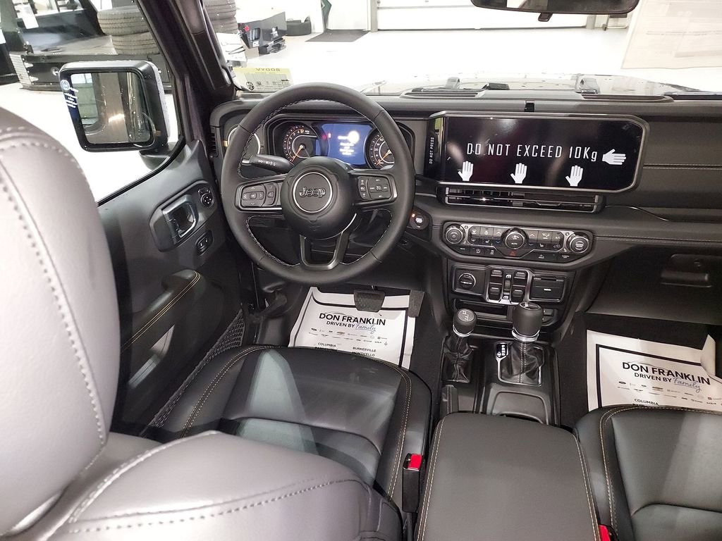 New 2026 Jeep Gladiator Sport AWD/4WD image 15