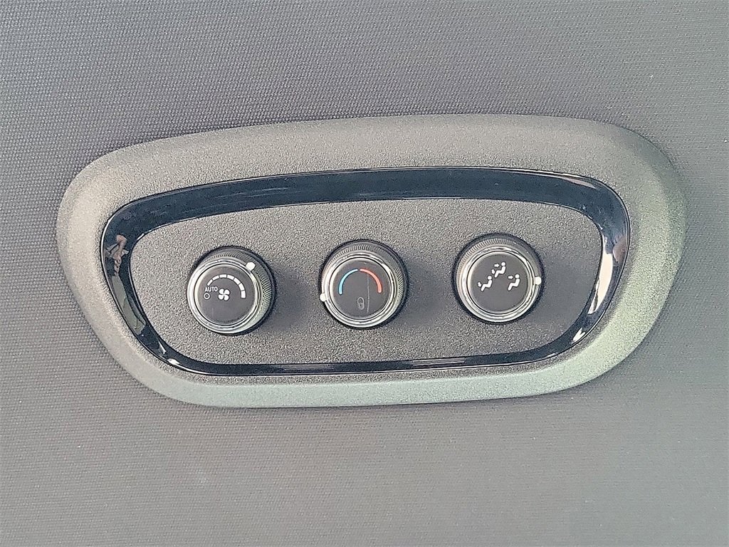 Used 2023 Dodge Durango GT image 22