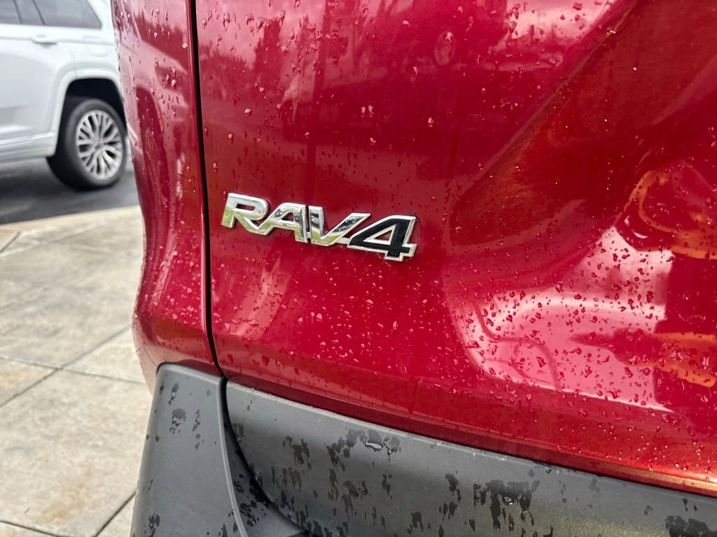 Used 2025 Toyota RAV4 LE image 11