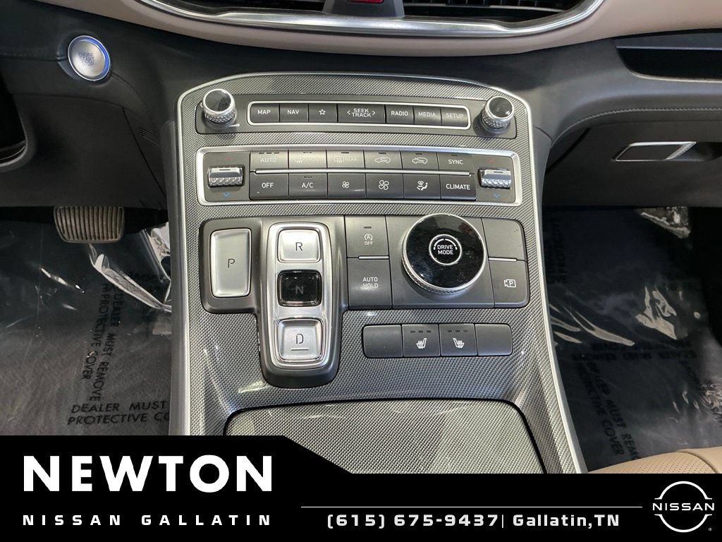 Used 2022 Hyundai Santa Fe SEL w/ Convenience + Premium Package FWD image 13