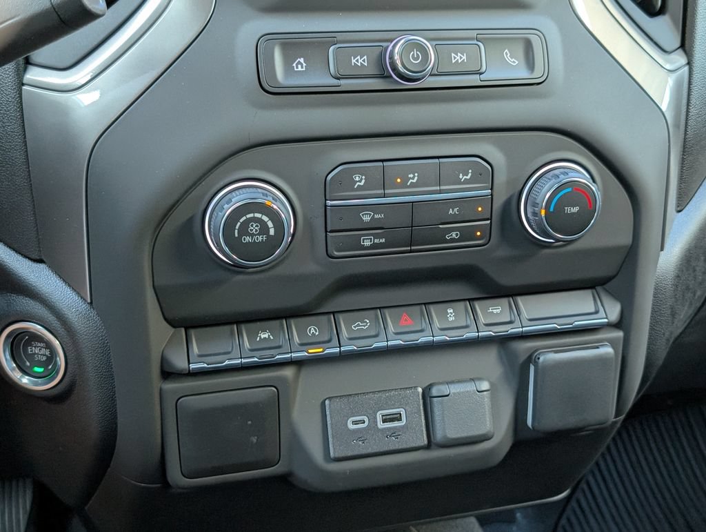 New 2026 Chevrolet Silverado 1500 Custom w/ LPO, Dark Essentials Package RWD image 19