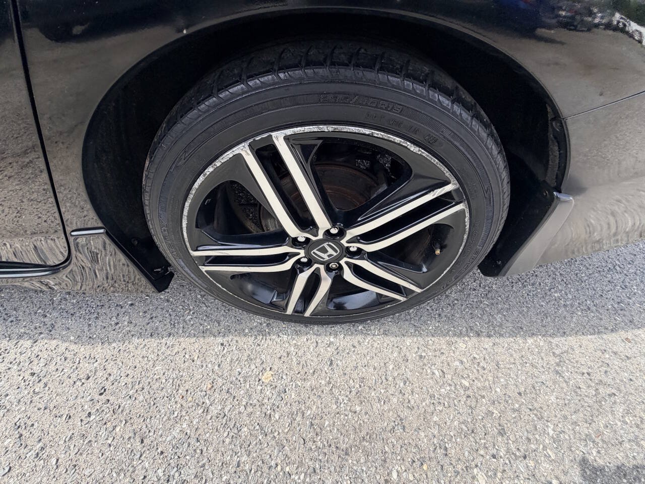 Used 2017 Honda Accord Sport image 30