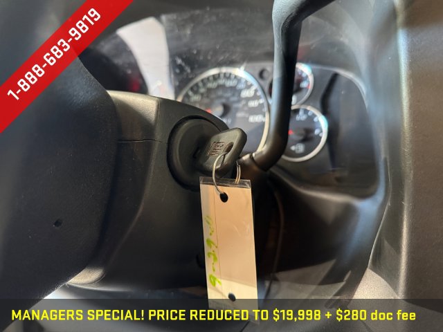 Used 2018 Chevrolet Express 2500 RWD image 21