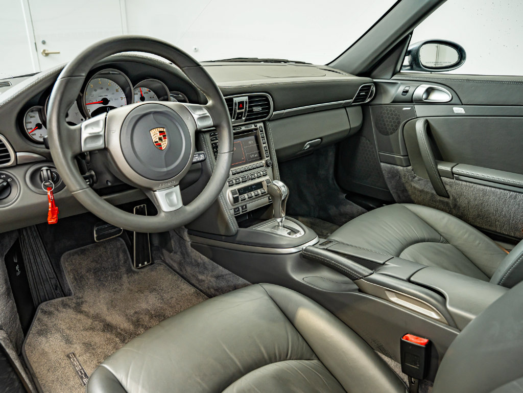 Used 2006 Porsche 911 Carrera S RWD image 4