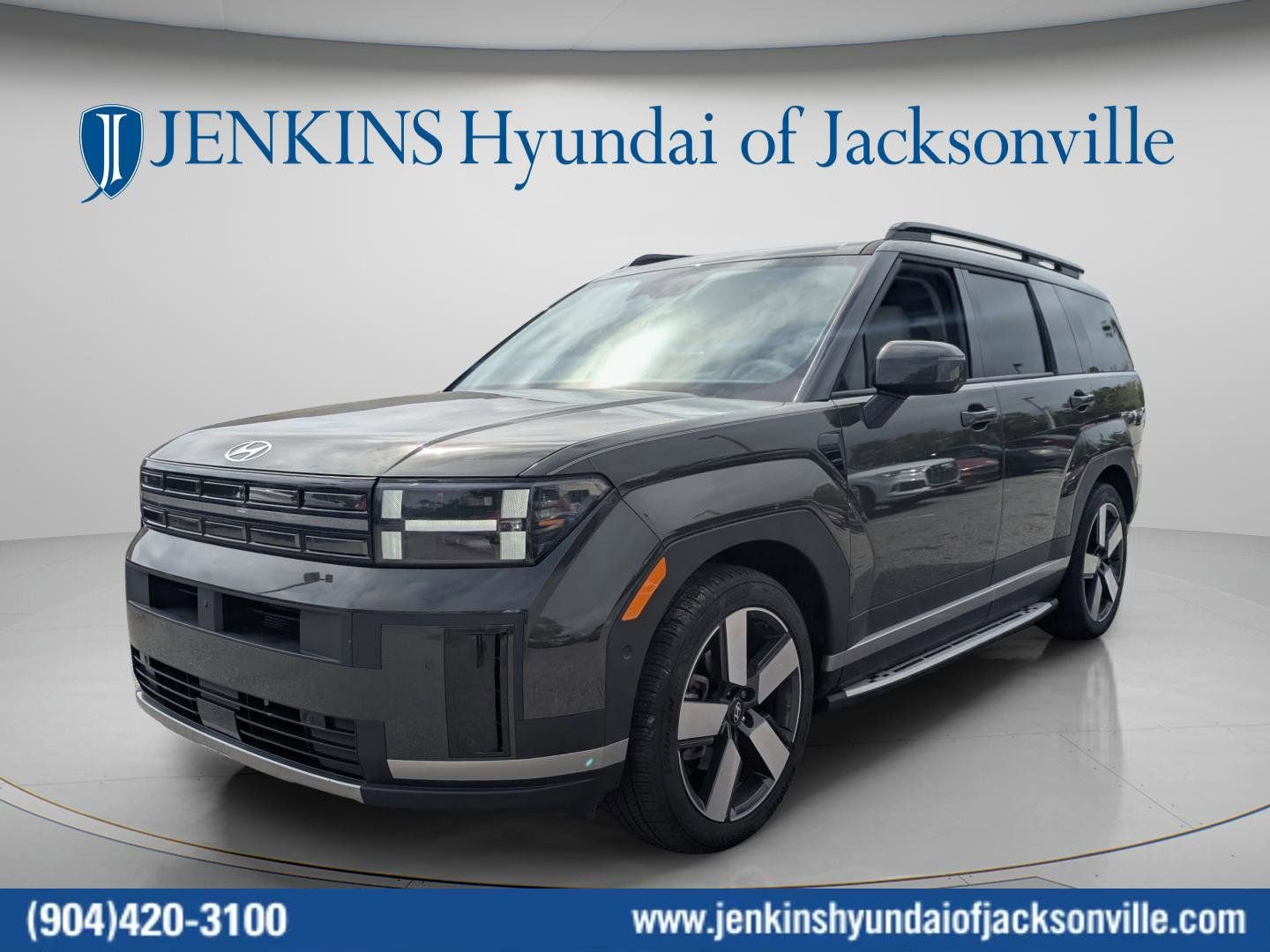 Used 2024 Hyundai Santa Fe Limited image 12