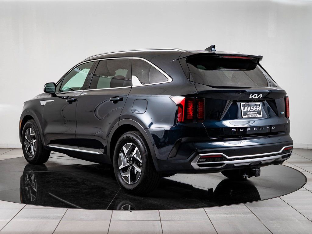 Used 2022 Kia Sorento S image 10