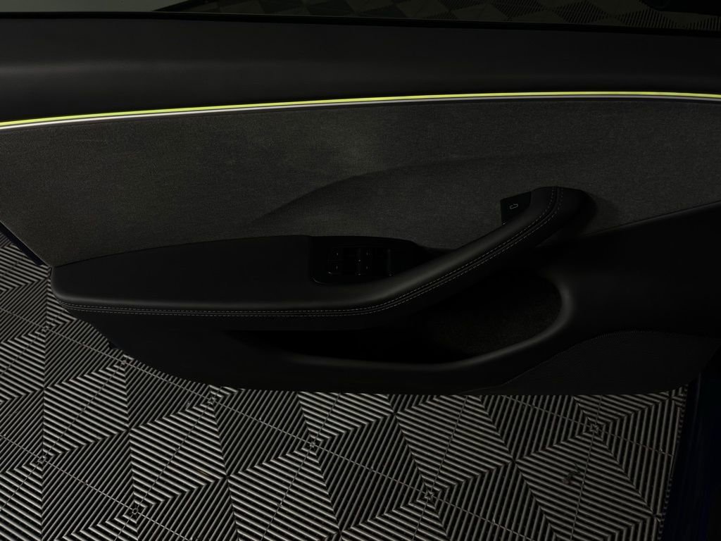Used 2025 Tesla Model 3 Long Range image 23