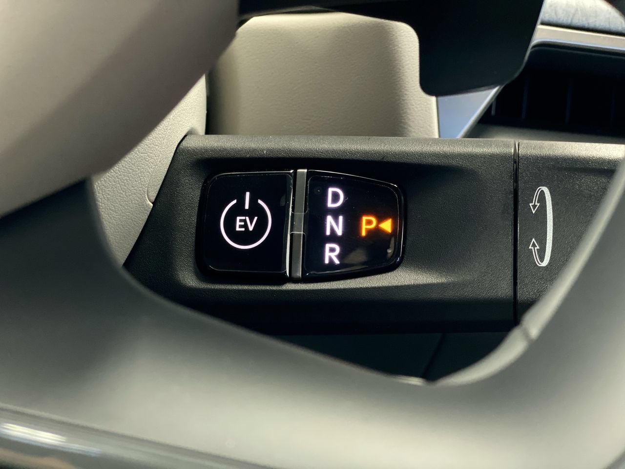 New 2026 Kia EV9 Wind AWD/4WD image 25