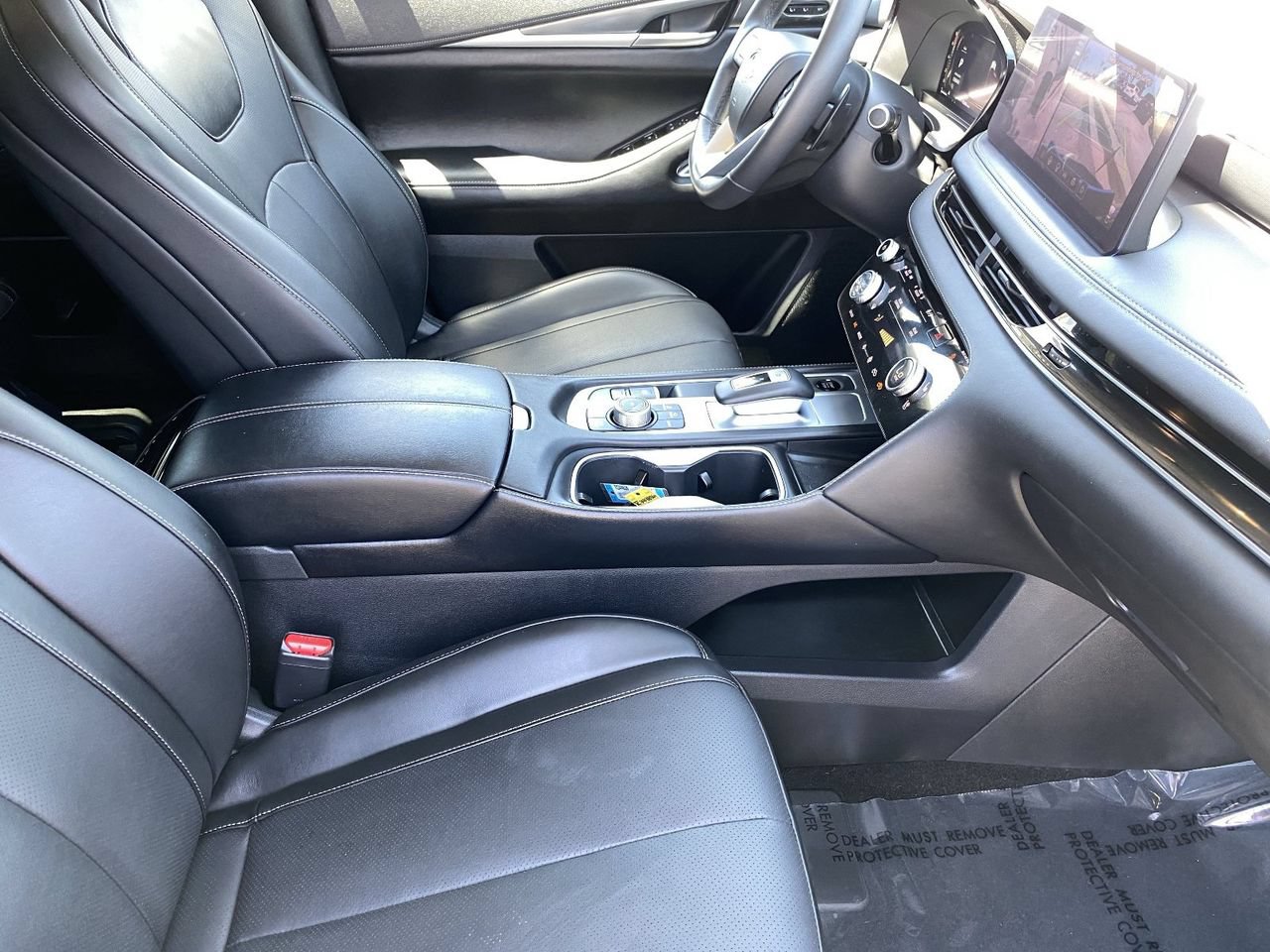Certified 2026 INFINITI QX60 Luxe w/ Cargo Package FWD image 10
