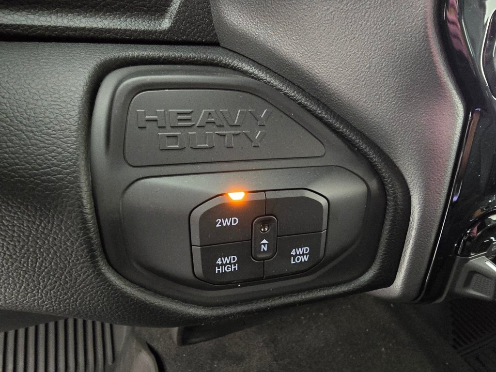 New 2026 RAM 3500 Big Horn AWD/4WD image 20