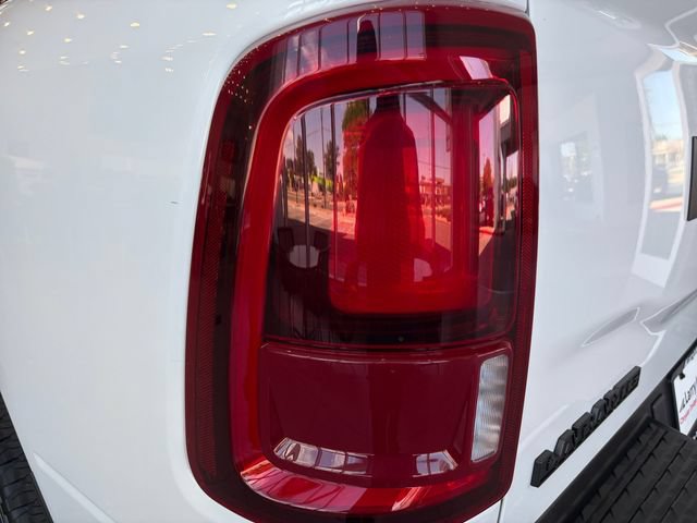 New 2026 RAM 2500 Laramie w/ Night Edition AWD/4WD image 12