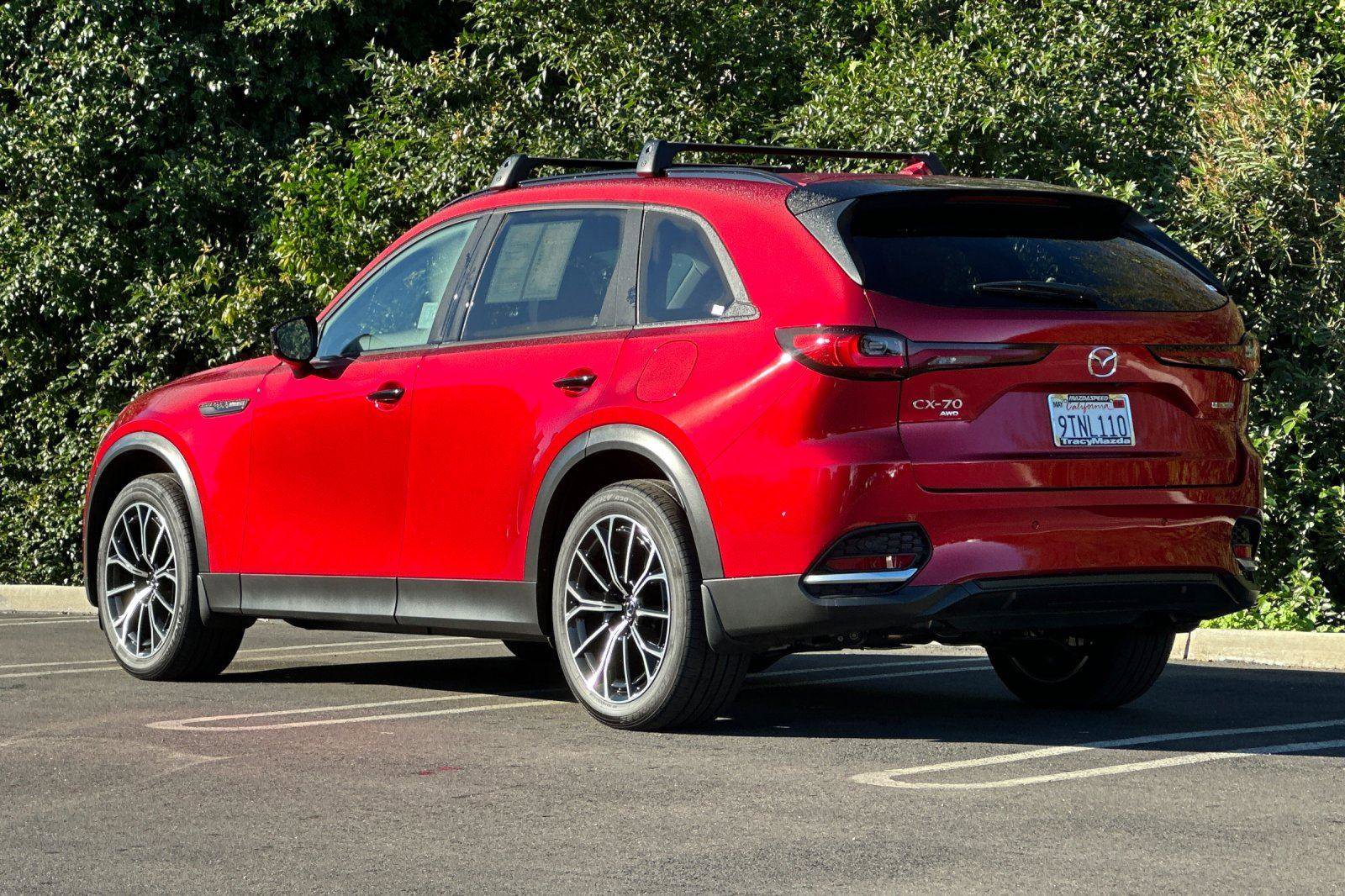 Certified 2025 MAZDA CX-70 Plug-In Hybrid w/ Premium Pkg image 7