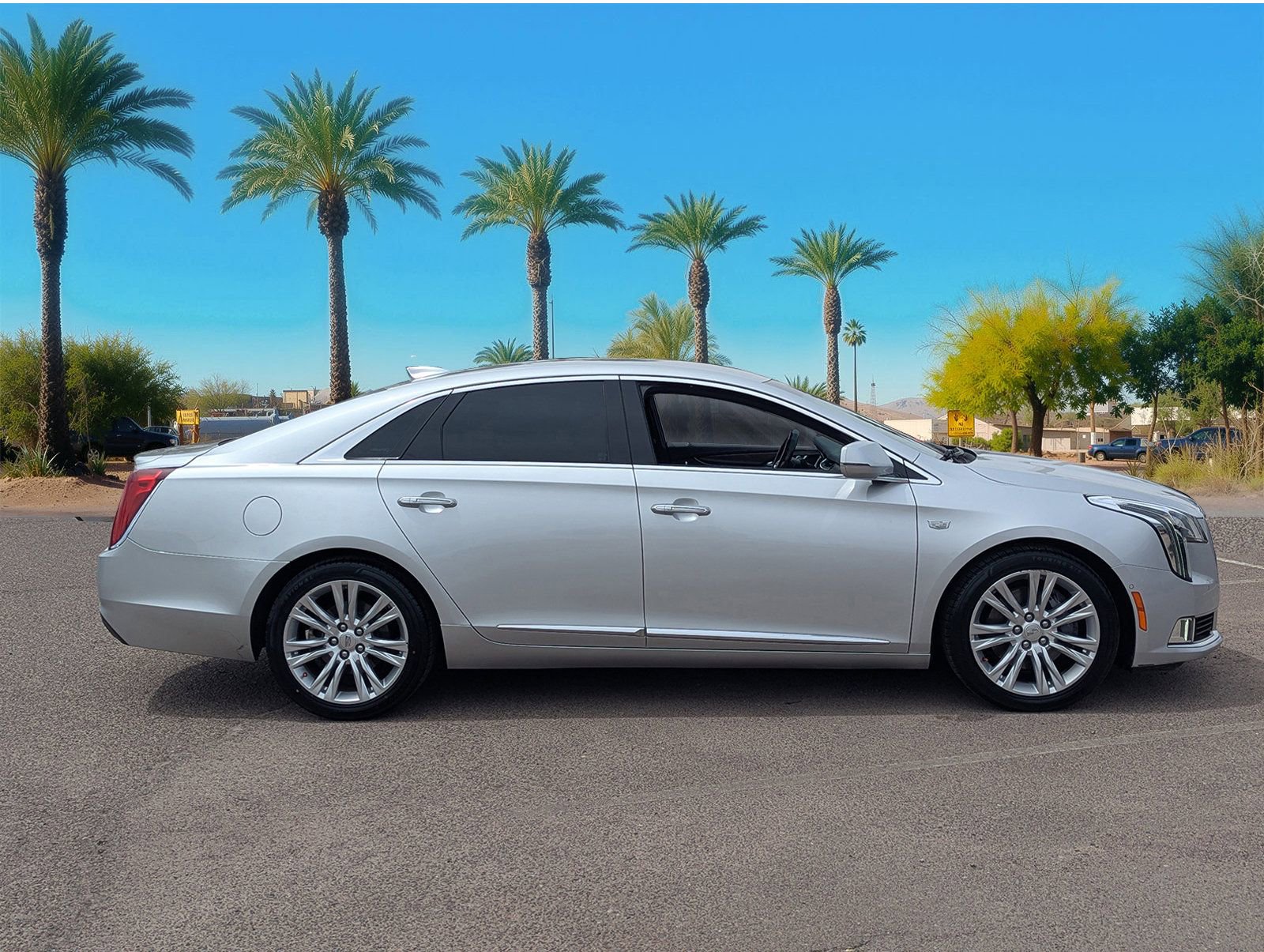 Used 2019 Cadillac XTS Luxury FWD image 5