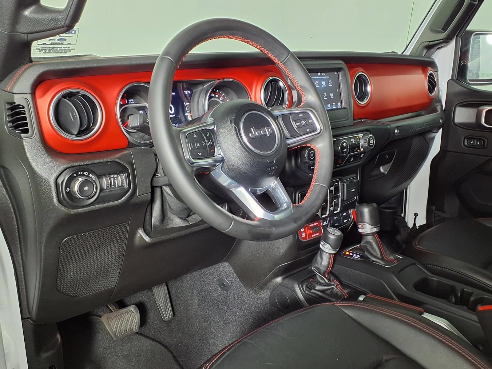 Used 2021 Jeep Wrangler Unlimited Rubicon AWD/4WD image 17