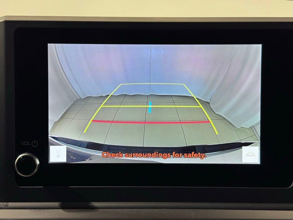 Certified 2025 Toyota Tacoma TRD Off-Road image 25