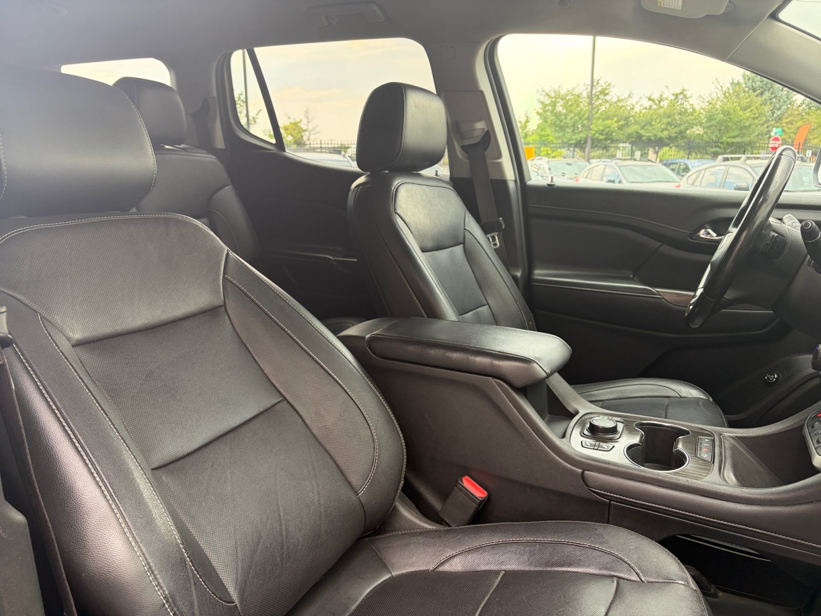 Used 2020 GMC Acadia SLT AWD/4WD image 28