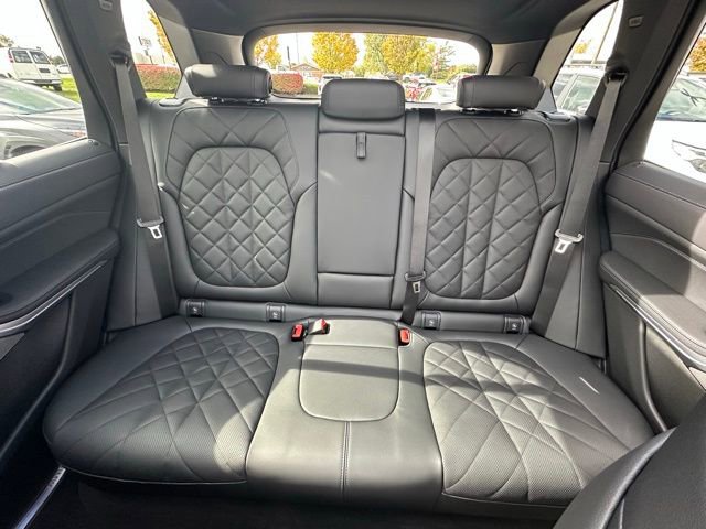 New 2026 BMW X5 xDrive40i w/ Premium Package image 32