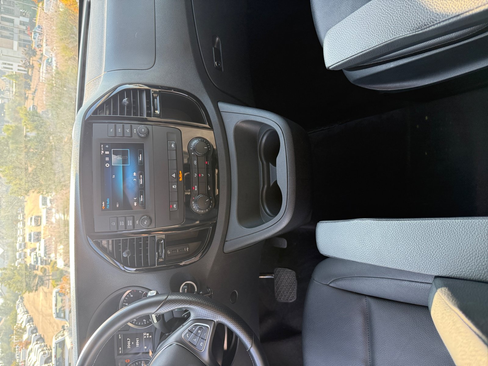 Used 2023 Mercedes-Benz Metris Passenger image 15