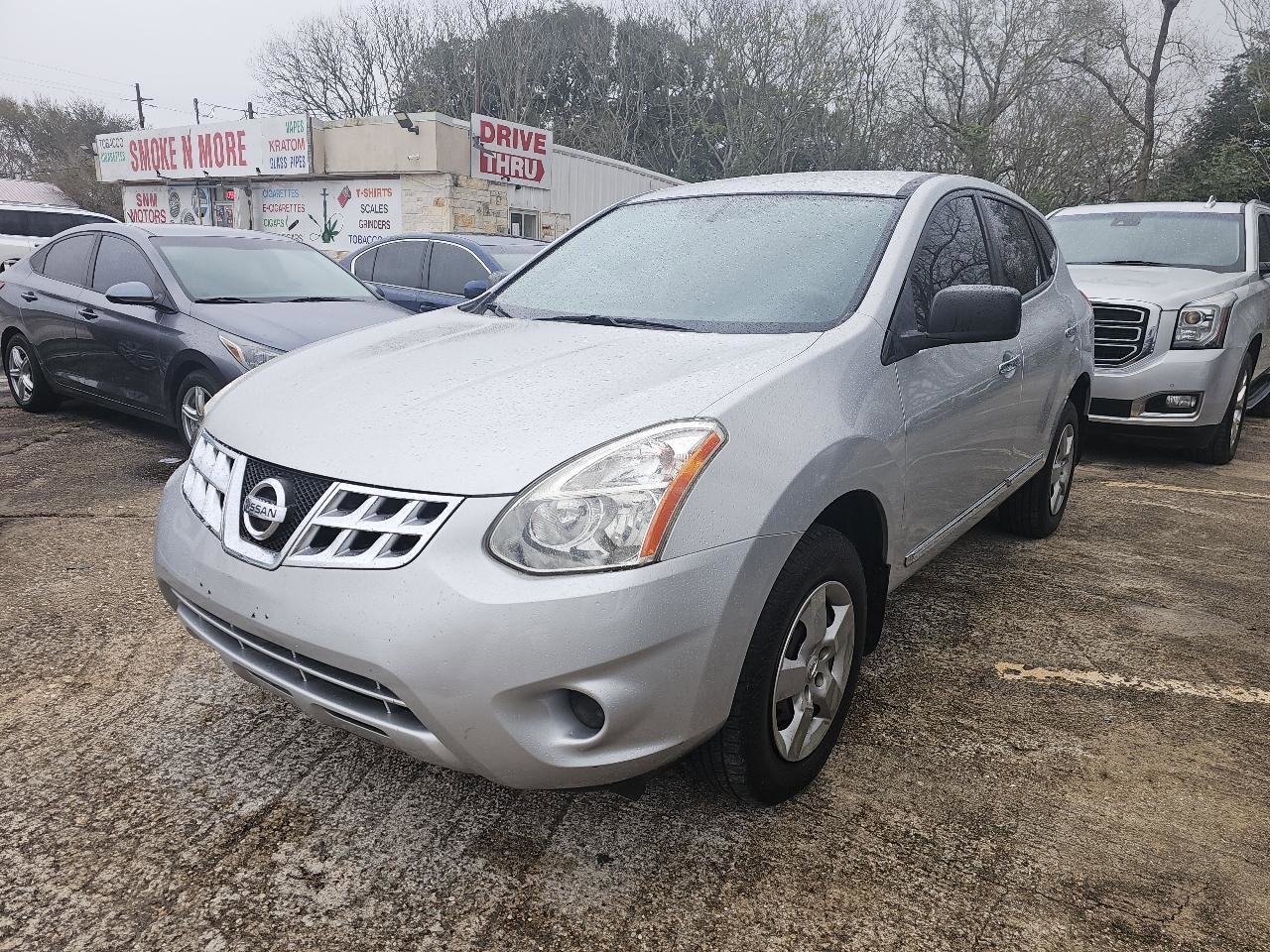 Used 2013 Nissan Rogue S image 3