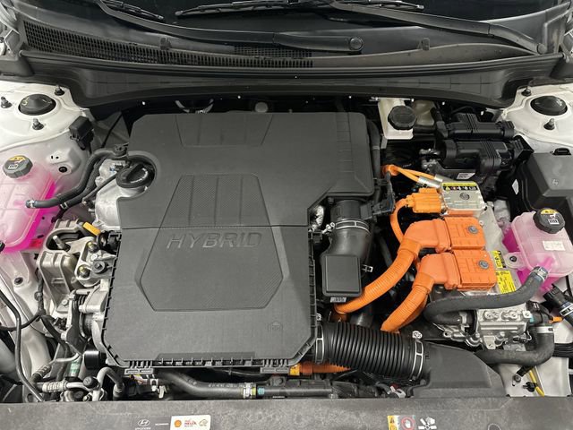 Used 2024 Hyundai Elantra Limited image 37