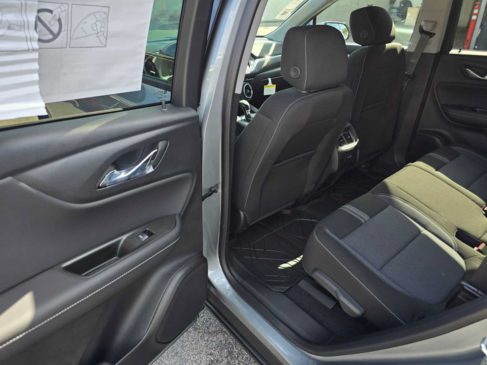 New 2026 Chevrolet Blazer LT w/ Convenience Package FWD image 15