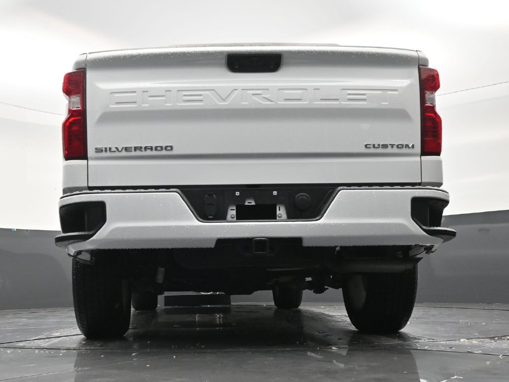 Used 2024 Chevrolet Silverado 1500 Custom RWD image 22