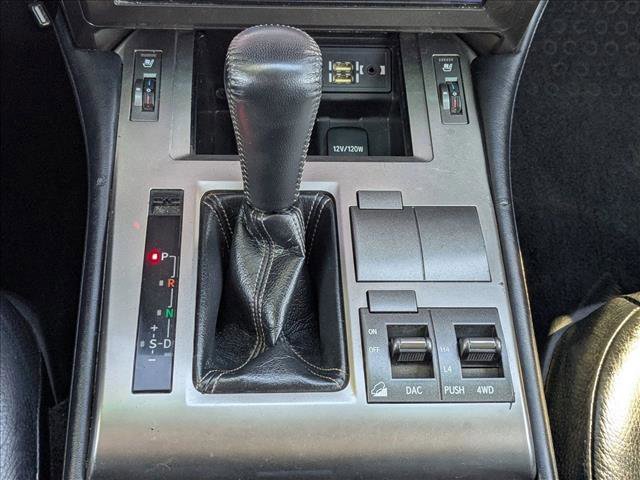 Used 2017 Lexus GX 460 Premium w/ Premium Package image 13