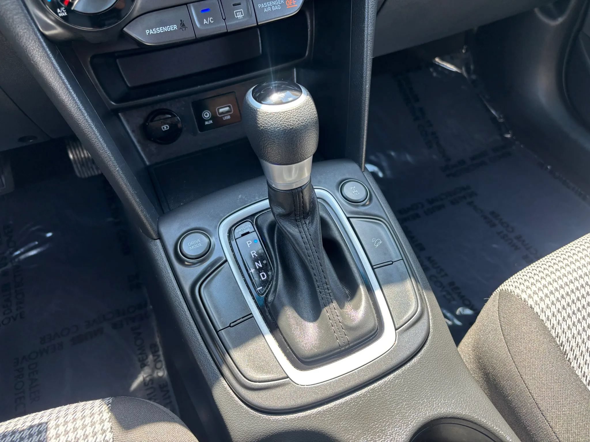 Used 2021 Hyundai Kona SE AWD/4WD image 36